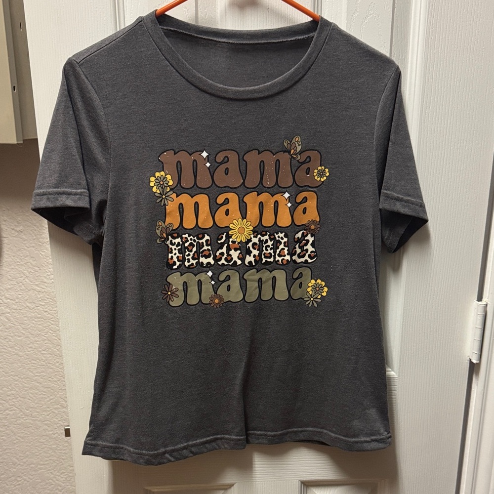 Gray Graphic Tee - Mama Design